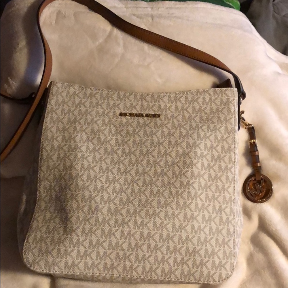 Michael Kors crossbody